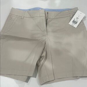 Crown Pebble Shorts
